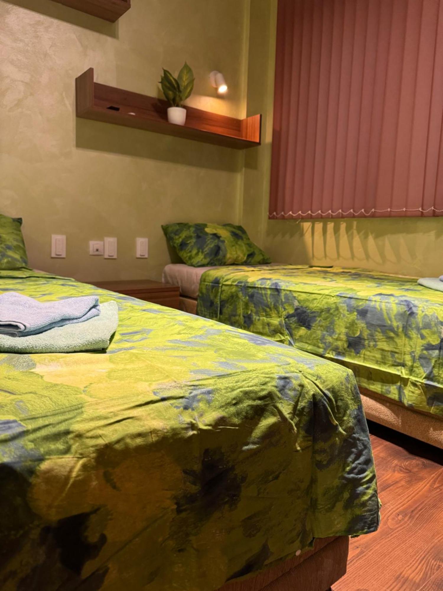 2-Bedroom, 2-Bathroom With Fireplace And Garden At Winslow Infinity 반스코 외부 사진