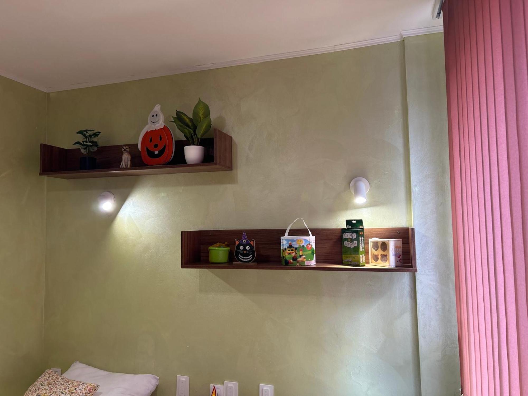 2-Bedroom, 2-Bathroom With Fireplace And Garden At Winslow Infinity 반스코 외부 사진