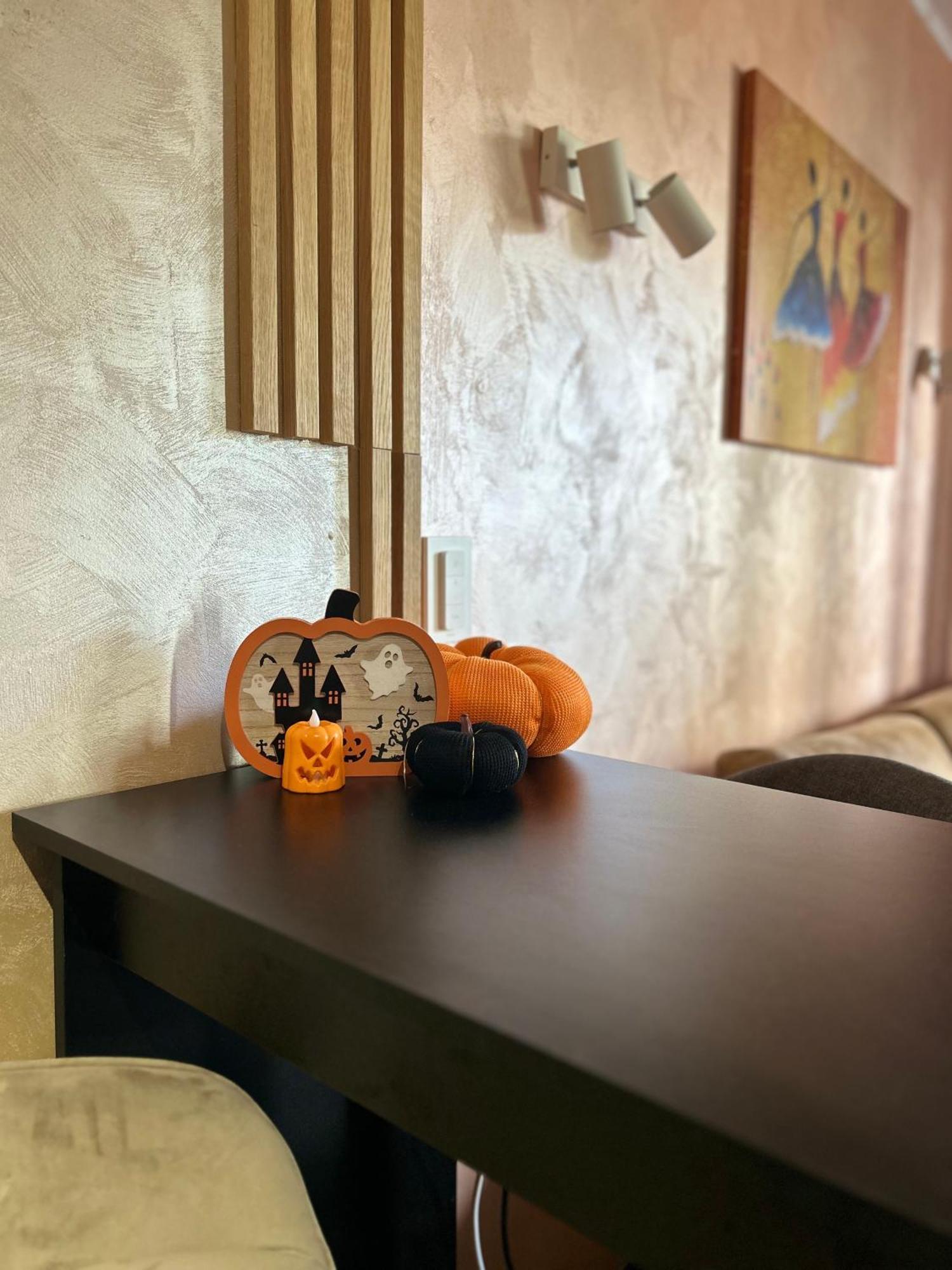 2-Bedroom, 2-Bathroom With Fireplace And Garden At Winslow Infinity 반스코 외부 사진